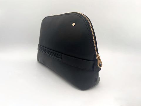 No.04 Cabin Clutch. Black