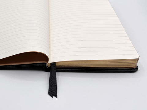 No.11 Club Journal. Black